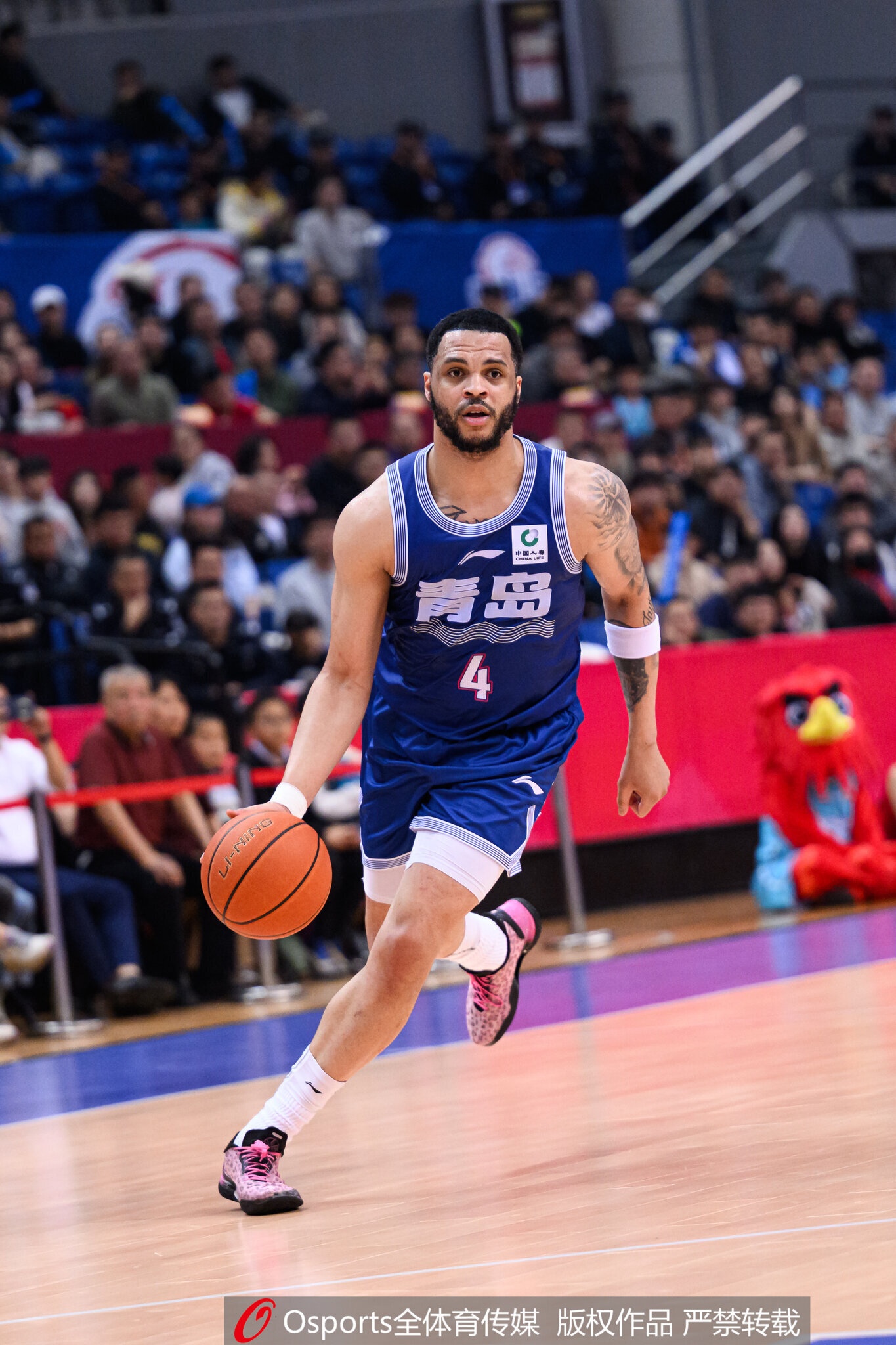 媒体人：青岛对韦瑟斯庞的交易是开放态度 高层后来介入决定续约