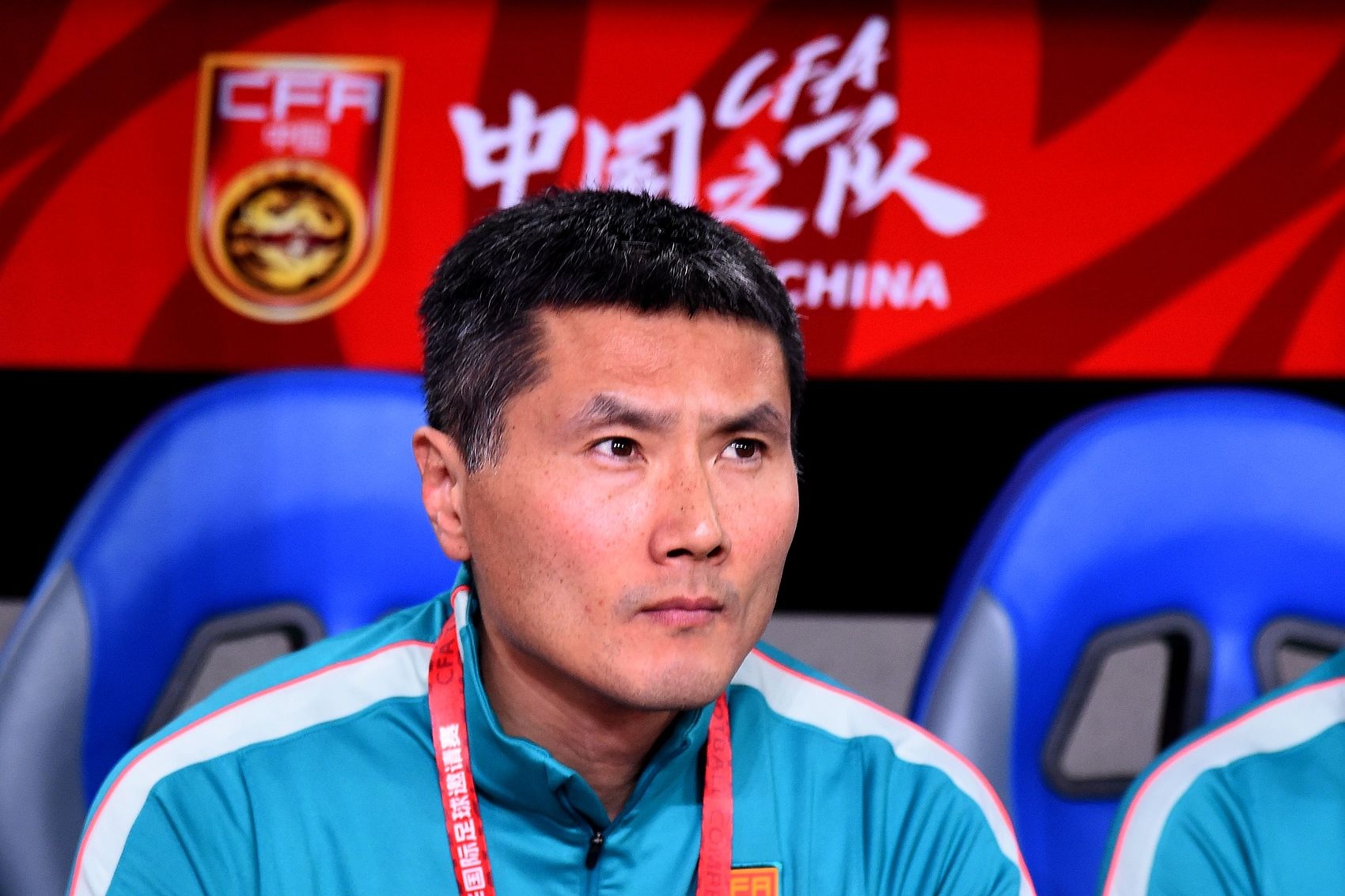澎湃：许基仁、邵佳一亲临现场观看U17国足vs阿森纳U17
