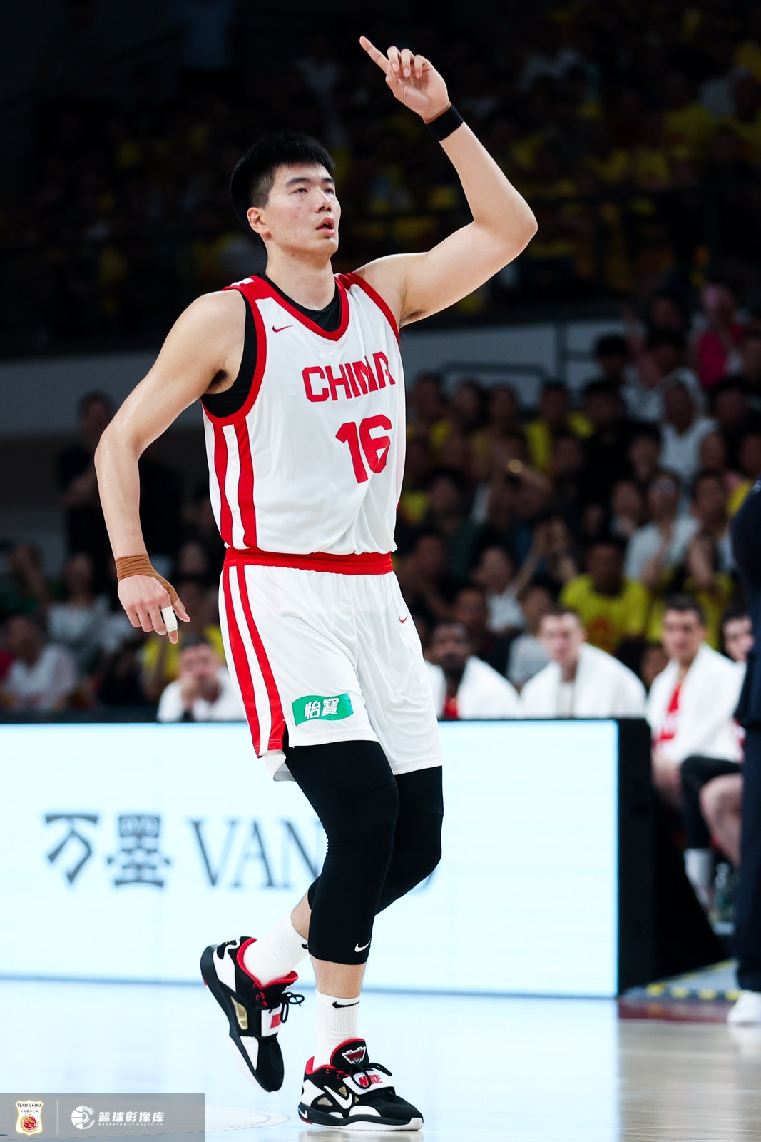 8投6中砍14分！媒体人：这个版本的焦泊乔打出了王治郅的影子